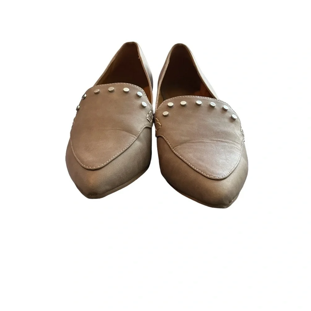 Report Donata Loafer Flats